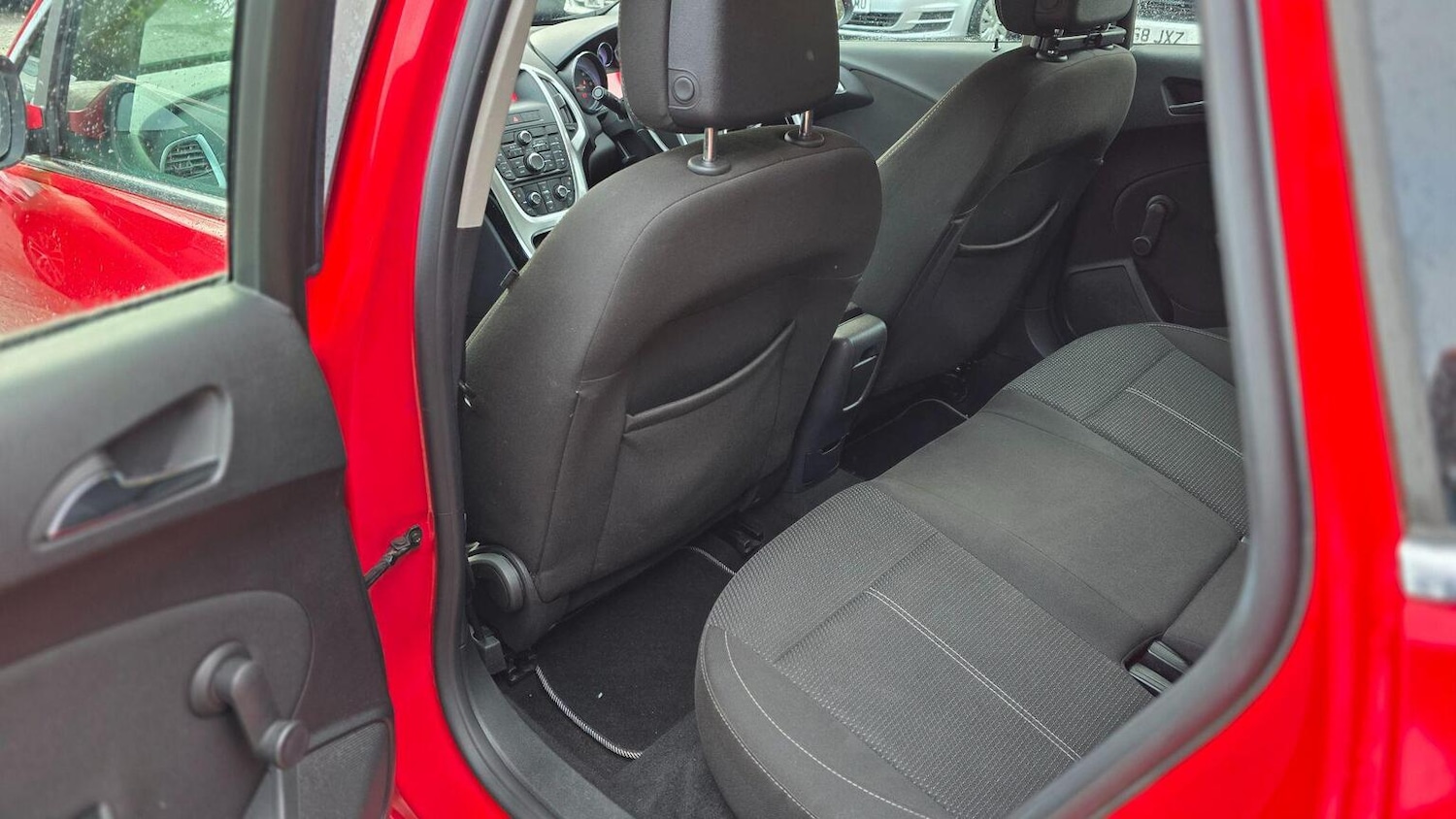 Used Vauxhall Astra 2012 for sale - 77201343: Photo 12