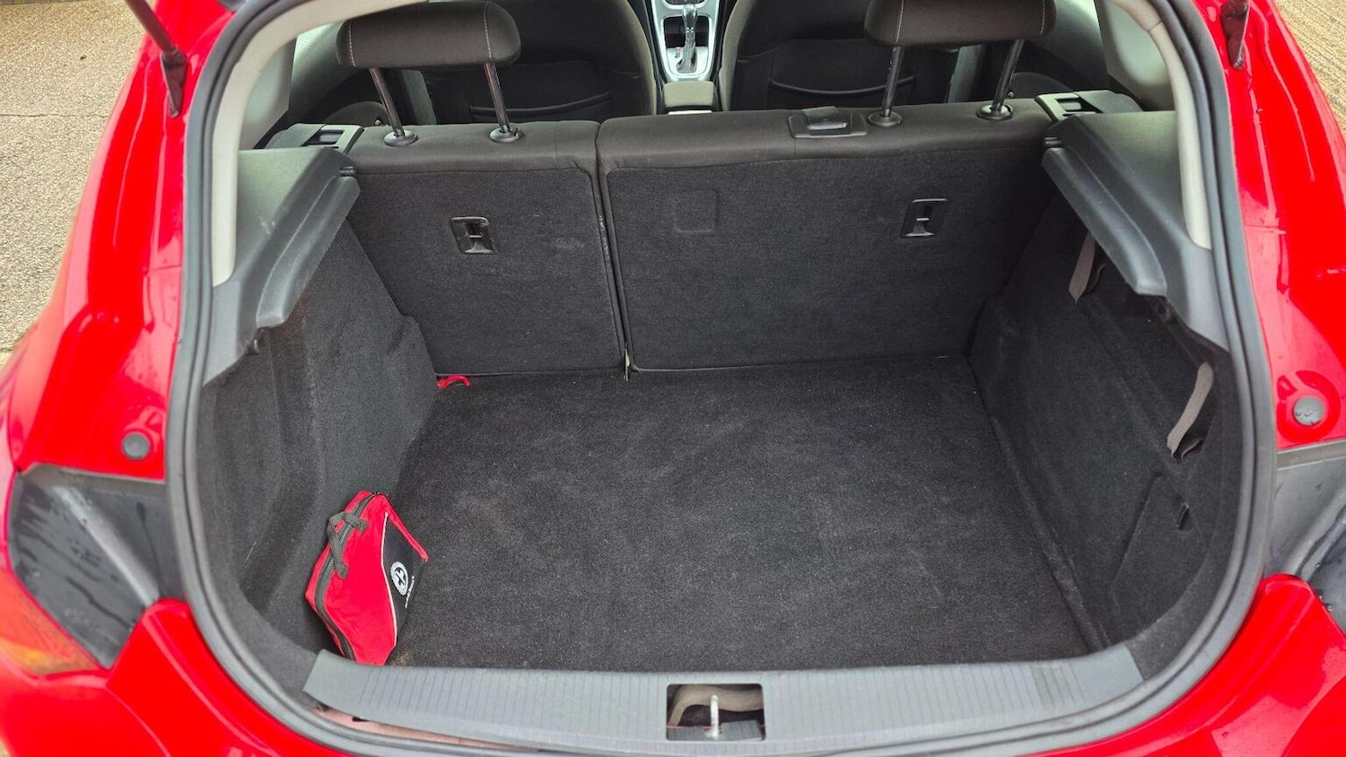 Used Vauxhall Astra 2012 for sale - 77201343: Photo 16