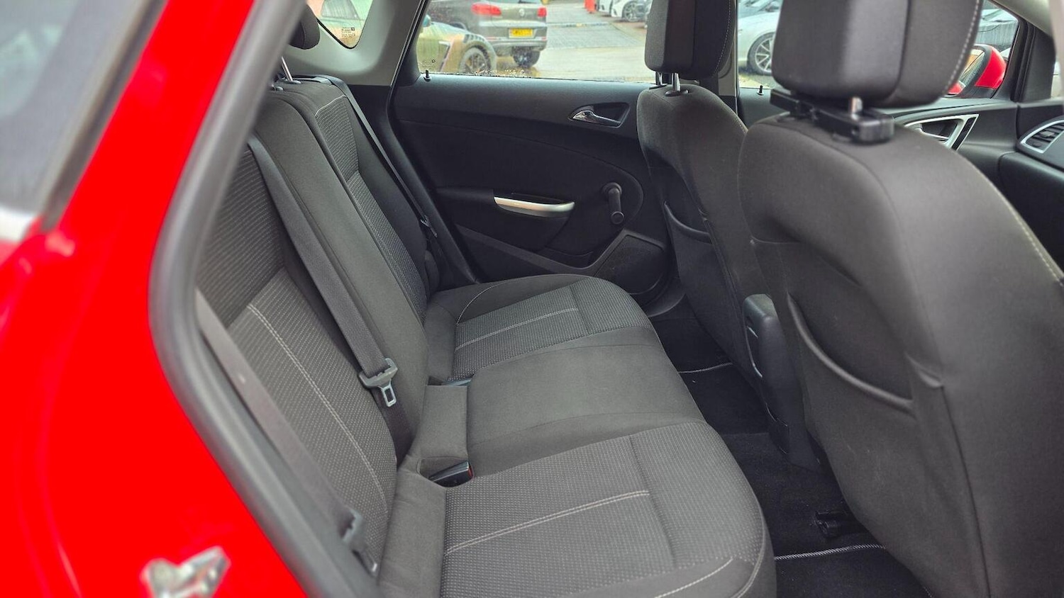 Used Vauxhall Astra 2012 for sale - 77201343: Photo 29