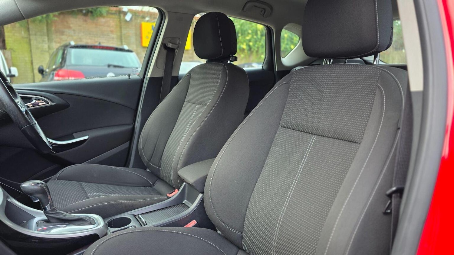 Used Vauxhall Astra 2012 for sale - 77201343: Photo 35