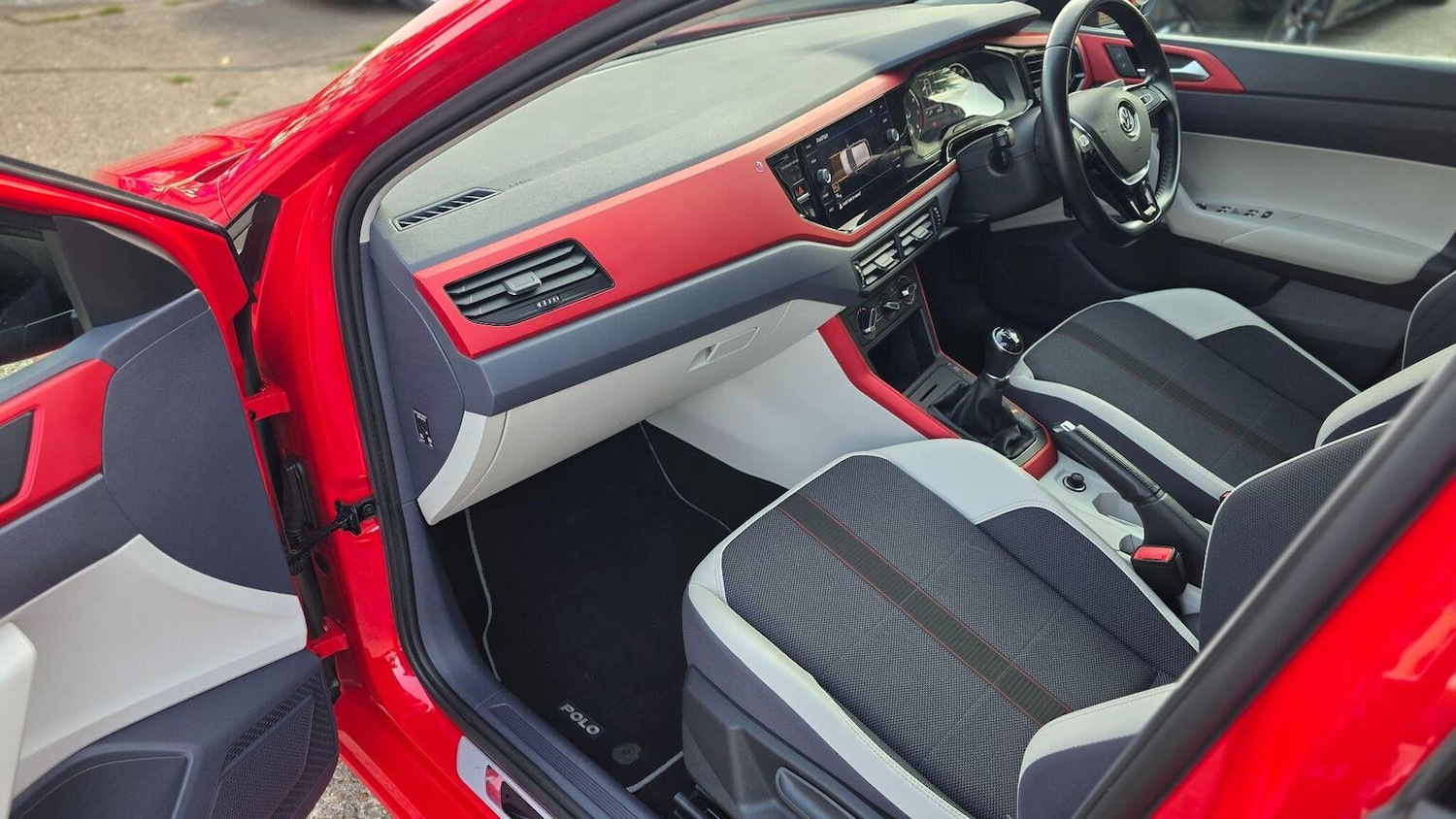 Used Volkswagen Polo 2018 for sale - 76793903: Photo 26