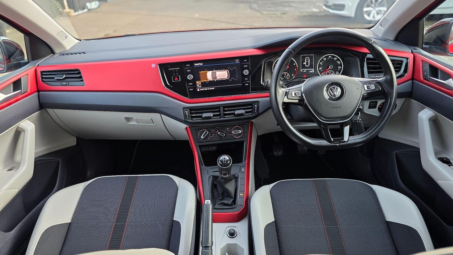 Used Volkswagen Polo 2018 for sale - 76793903: Photo 30