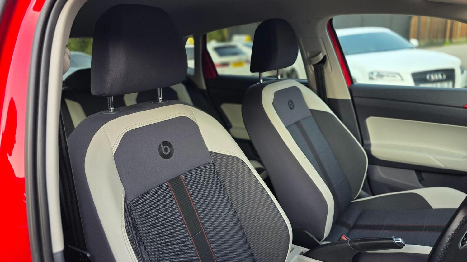 Used Volkswagen Polo 2018 for sale - 76793903: Photo 36