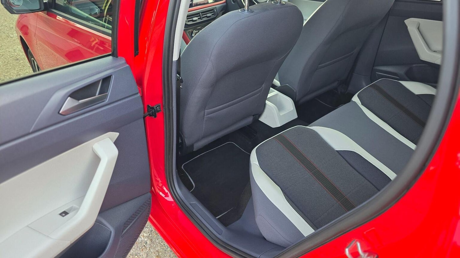 Used Volkswagen Polo 2018 for sale - 76793903: Photo 46