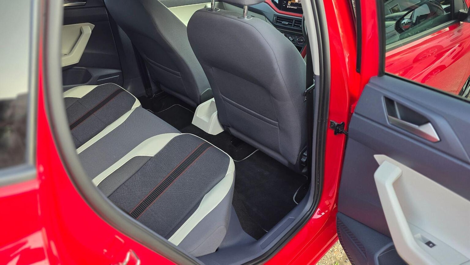 Used Volkswagen Polo 2018 for sale - 76793903: Photo 76