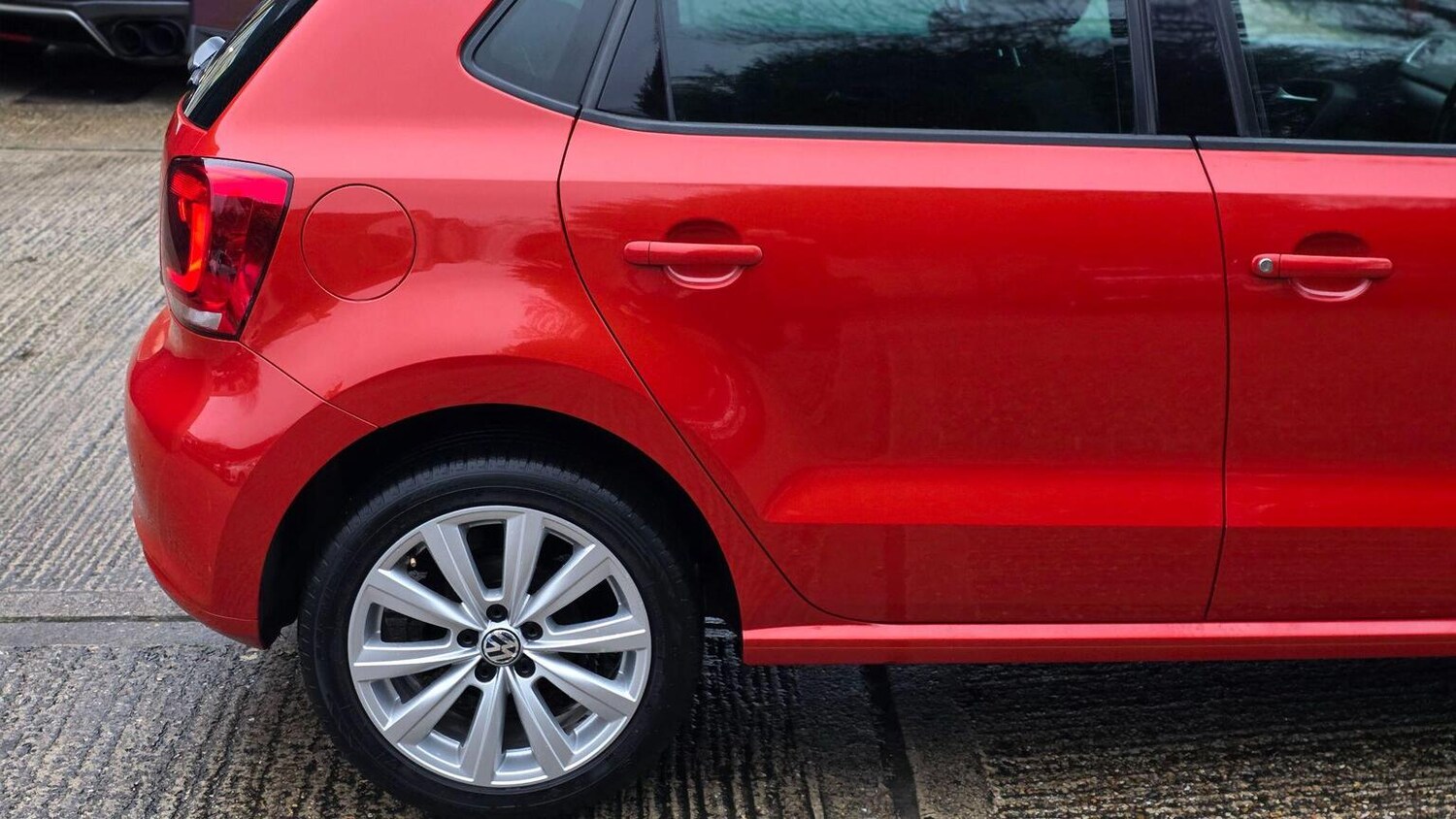 Used Volkswagen Polo 2010 for sale - 77516076: Photo 35