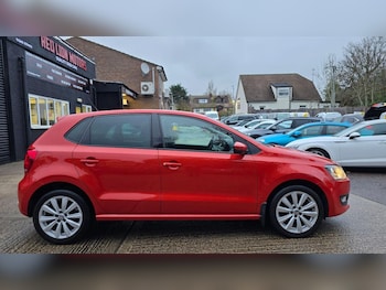 Used Volkswagen Polo 2010 for sale - 77516076: Photo