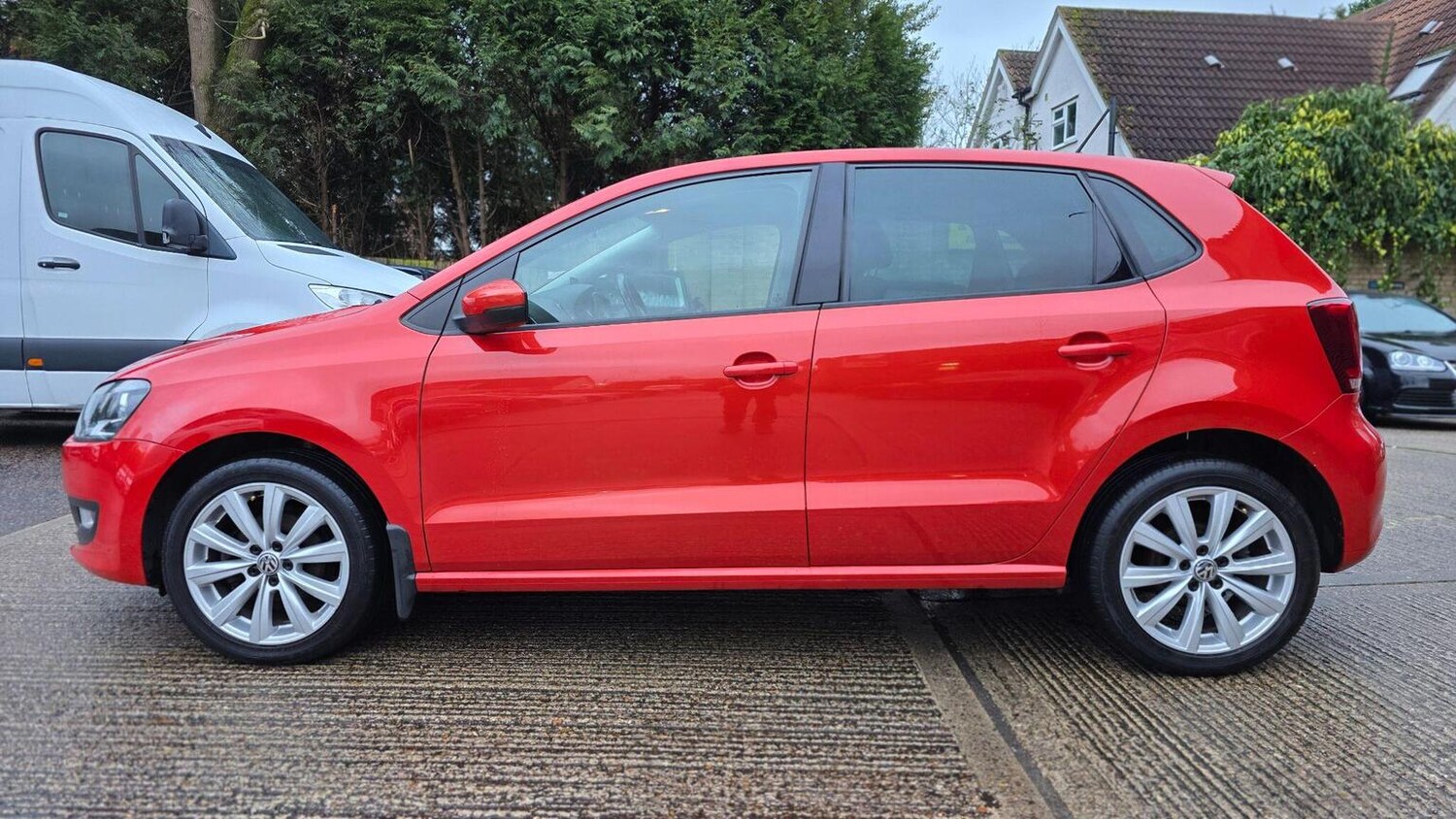 Used Volkswagen Polo 2010 for sale - 77516076: Photo 8