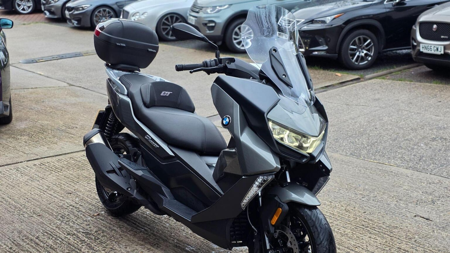 BMW C400