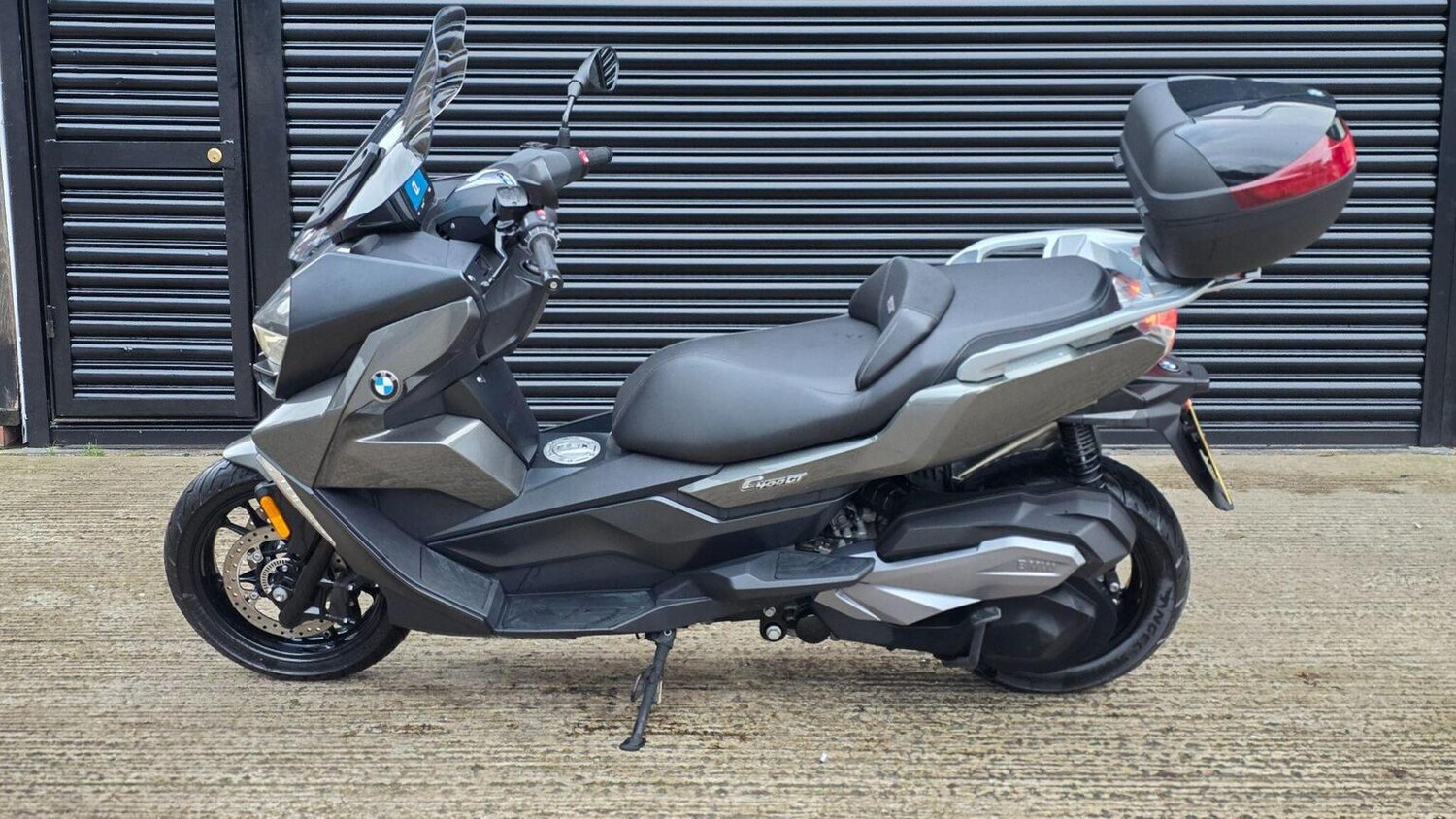 BMW C400