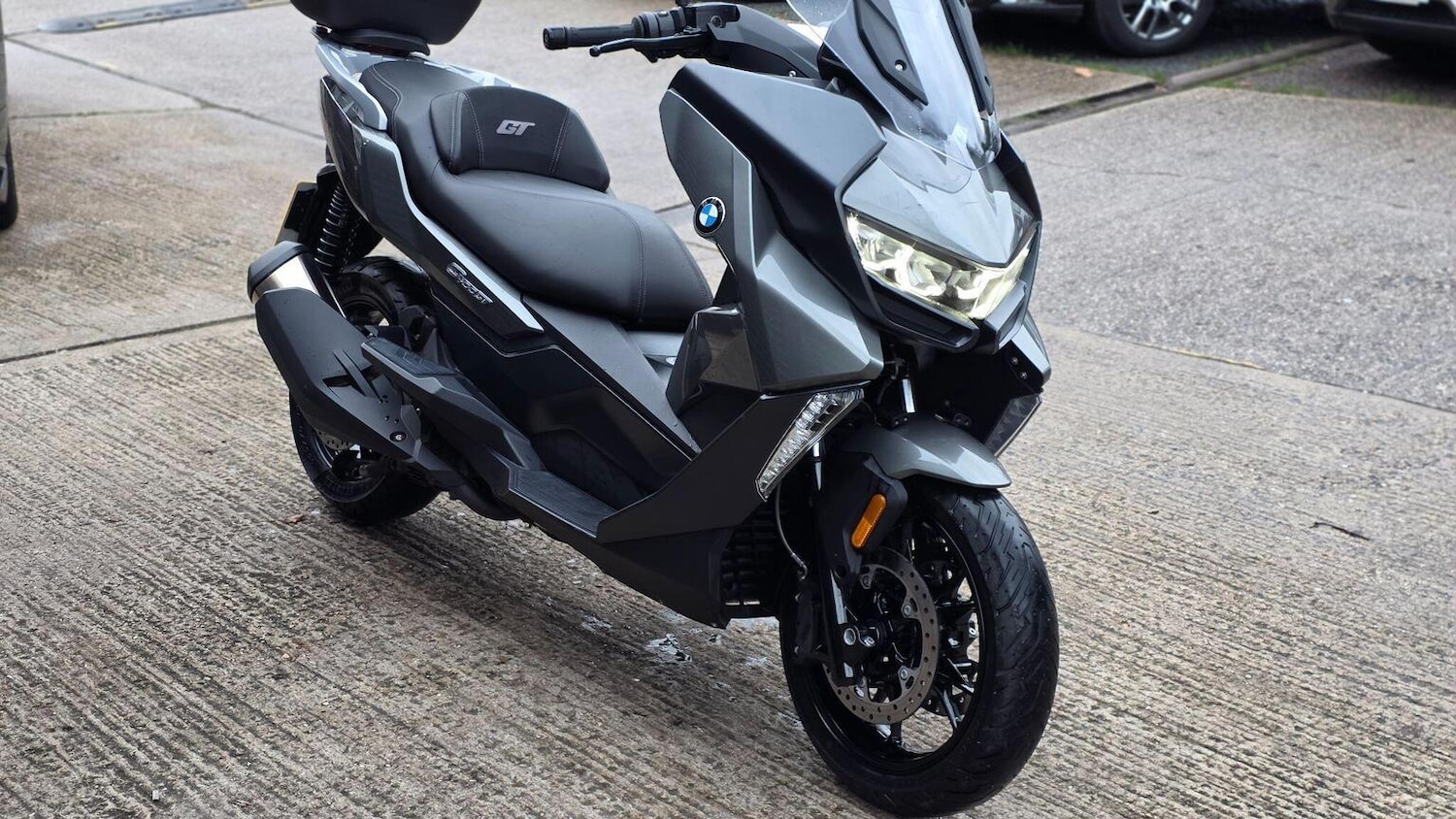BMW C400