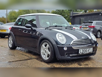 Used MINI Hatch 2006 for sale - 75789372: Photo