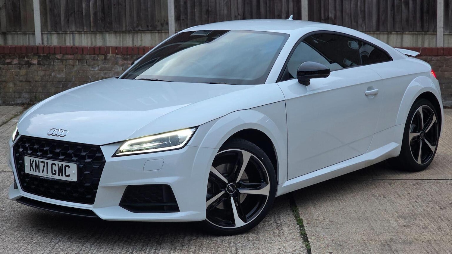 Used Audi TT 2021 for sale - 76794794: Photo 2