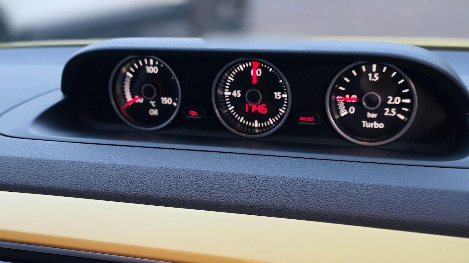 Used Volkswagen Beetle 2015 for sale - 77968665: Photo 20