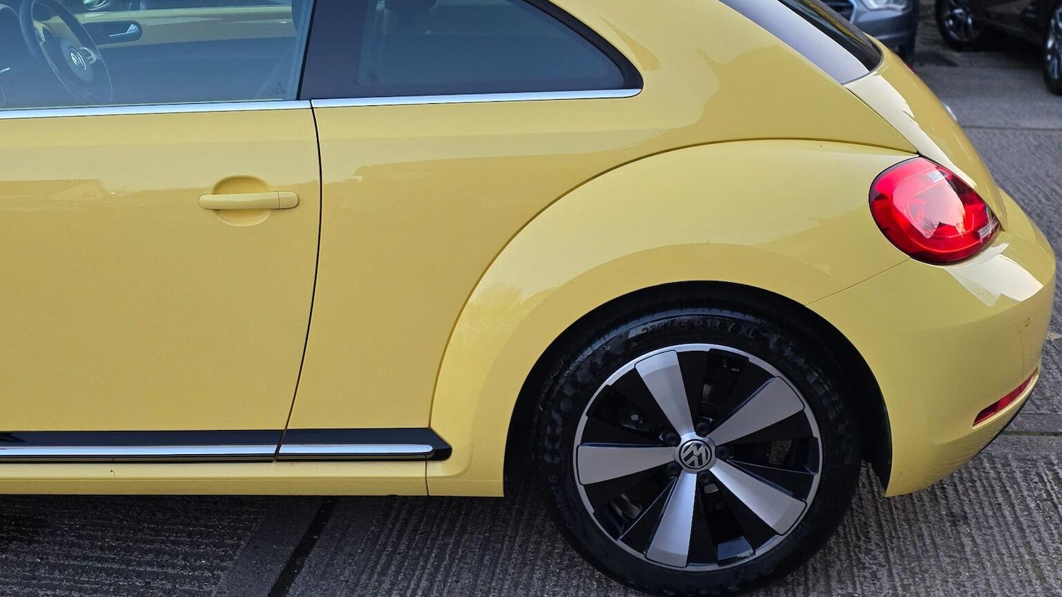 Used Volkswagen Beetle 2015 for sale - 77968665: Photo 46