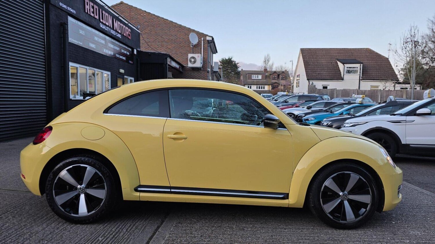 Used Volkswagen Beetle 2015 for sale - 77968665: Photo 5