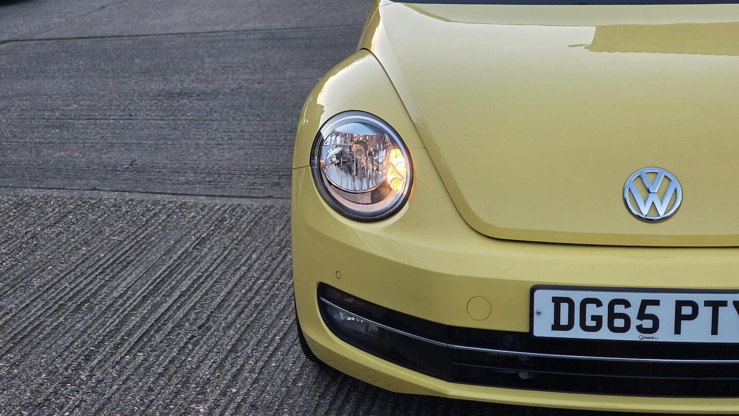 Used Volkswagen Beetle 2015 for sale - 77968665: Photo 53