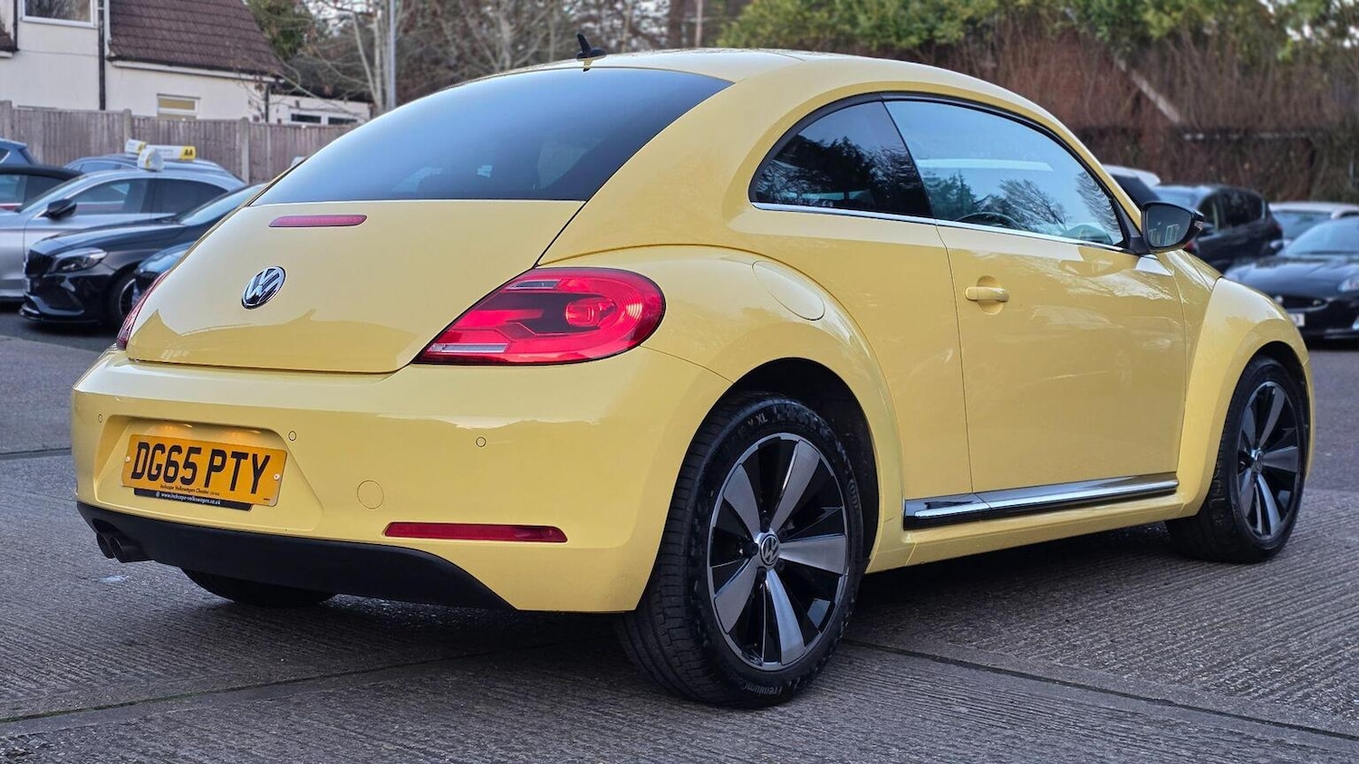 Used Volkswagen Beetle 2015 for sale - 77968665: Photo 6