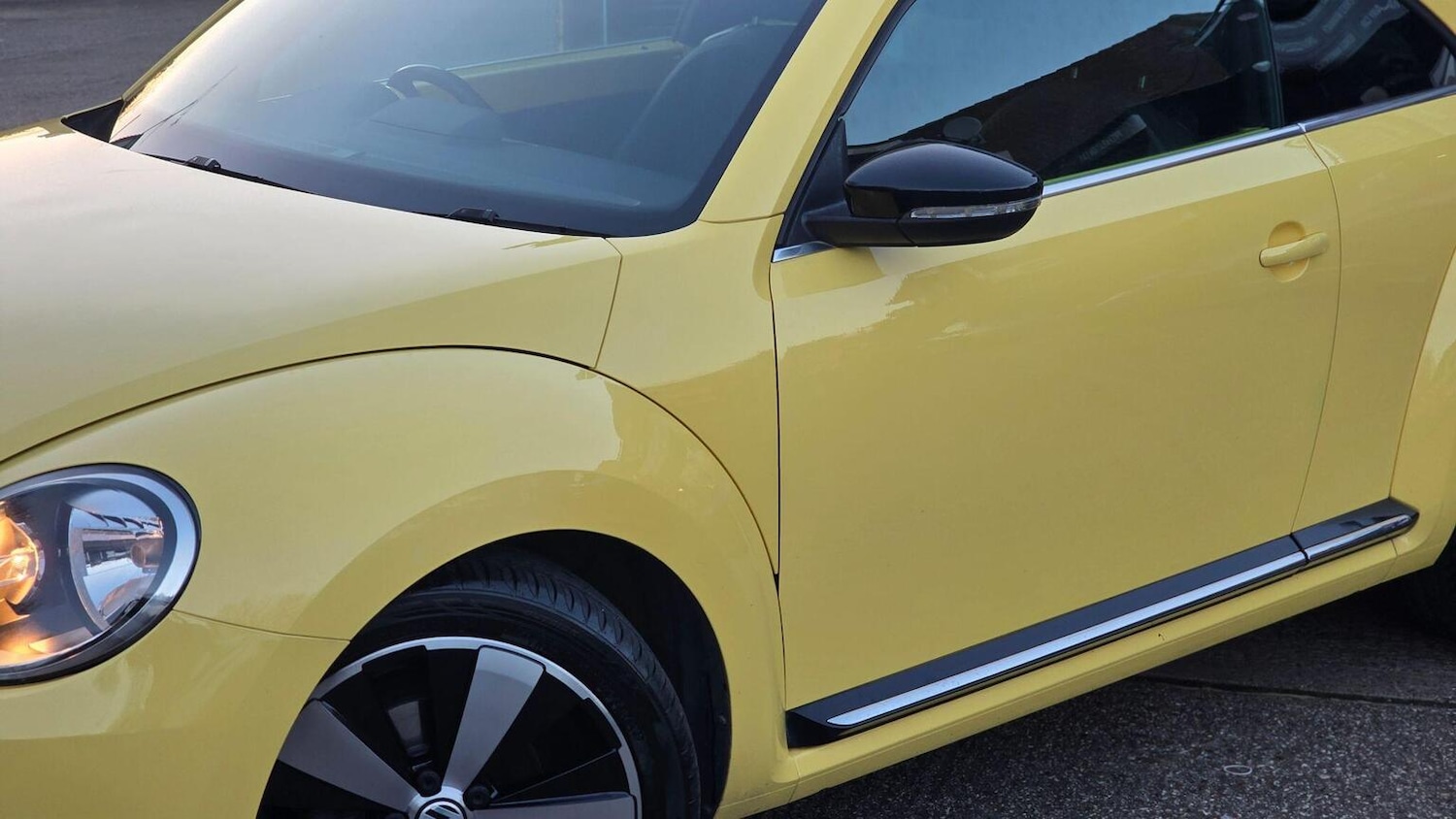 Used Volkswagen Beetle 2015 for sale - 77968665: Photo 62