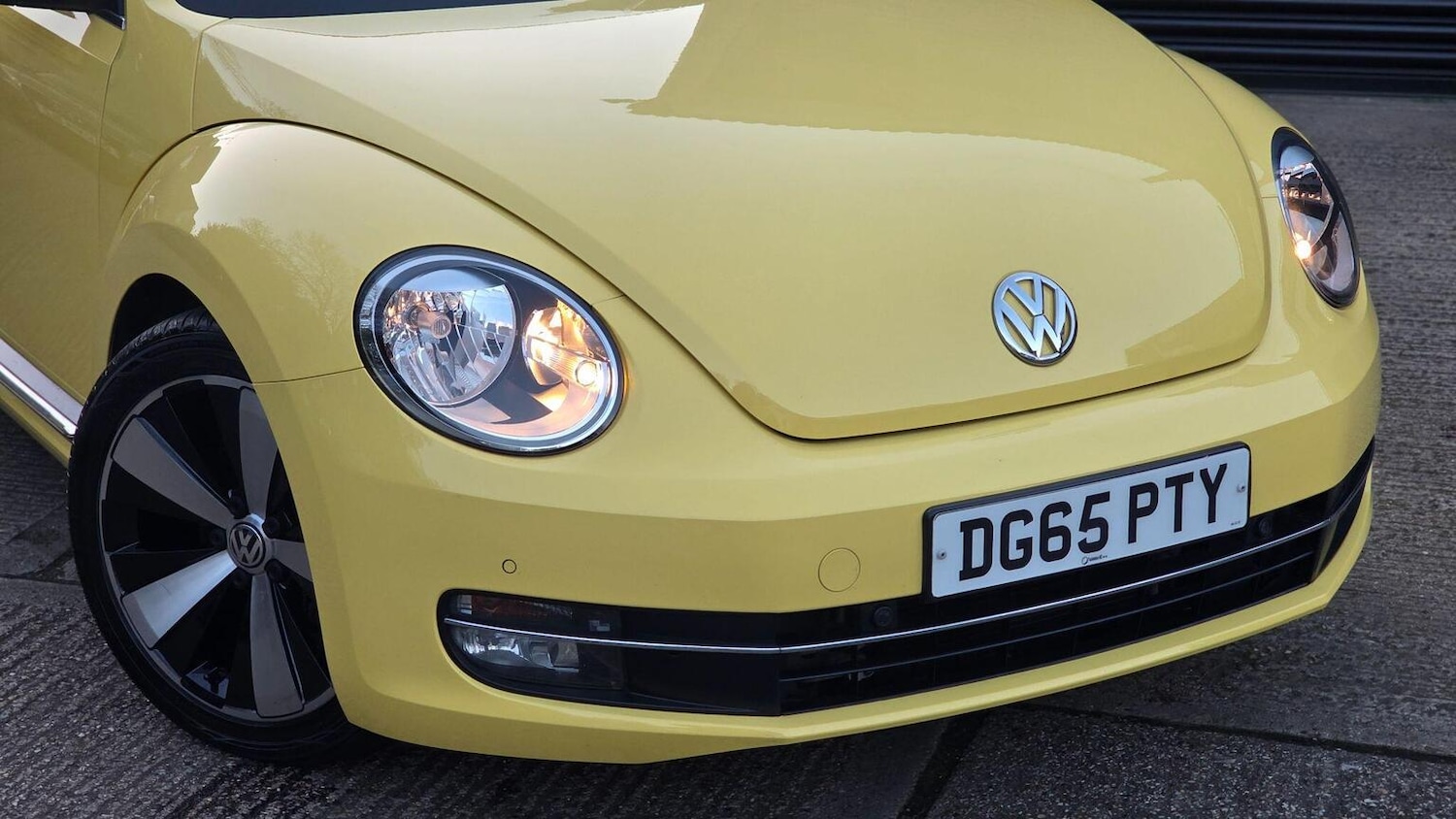 Used Volkswagen Beetle 2015 for sale - 77968665: Photo 73