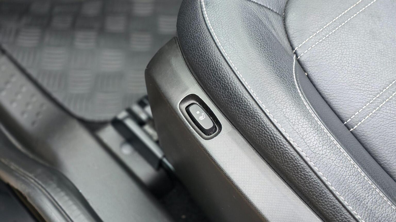 Used smart fortwo 2016 for sale - 76611398: Photo 14