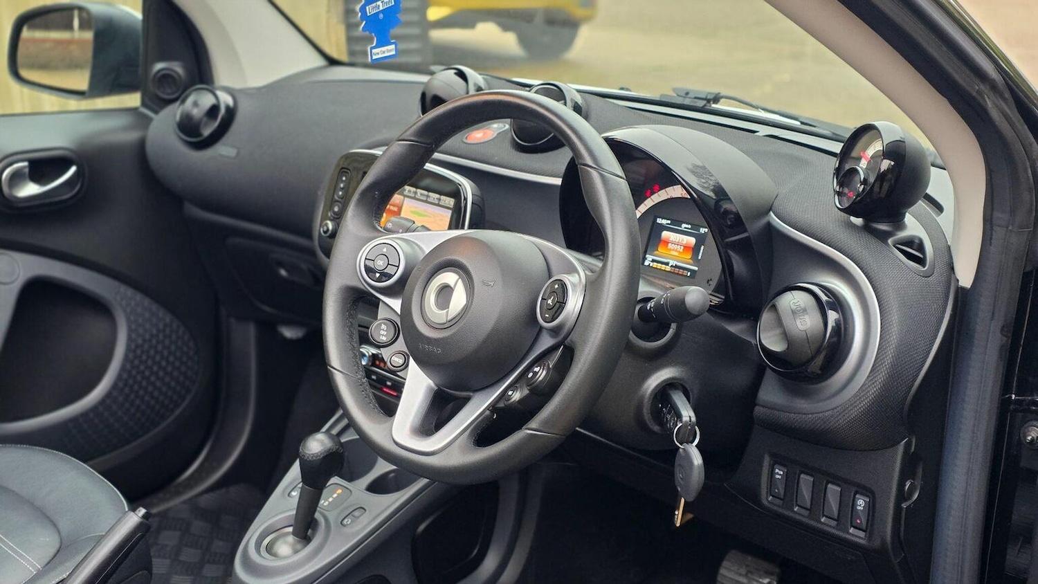 Used smart fortwo 2016 for sale - 76611398: Photo 20