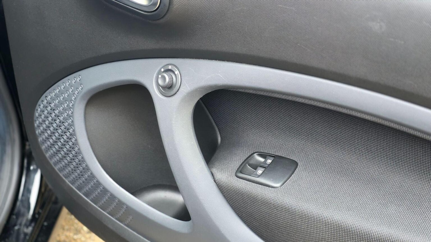 Used smart fortwo 2016 for sale - 76611398: Photo 30