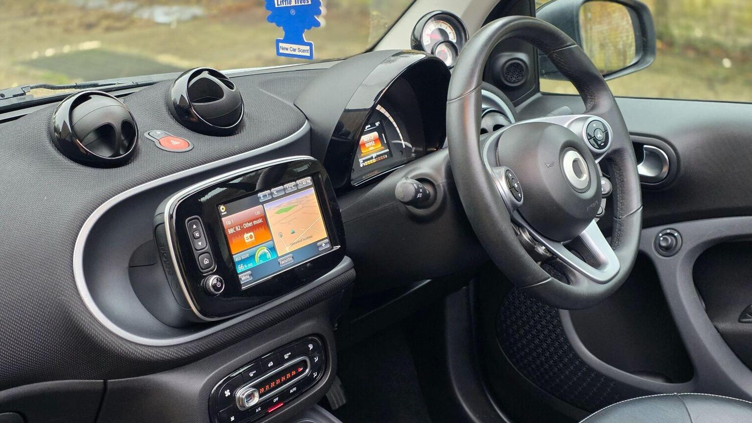 Used smart fortwo 2016 for sale - 76611398: Photo 36