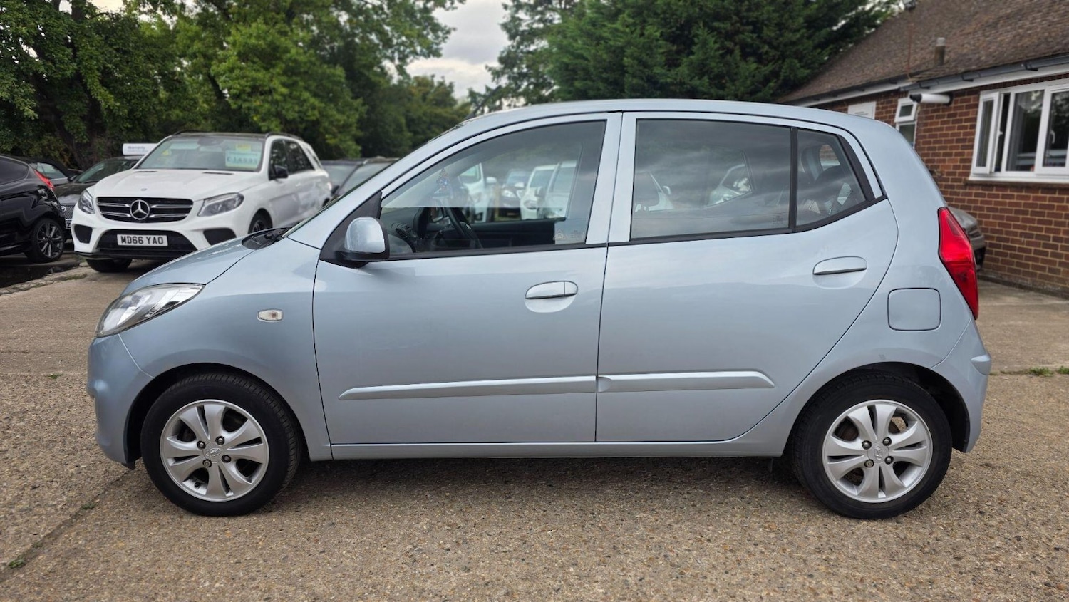 Vehicle 25