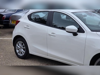 Used Mazda Mazda2 2016 for sale - 78285881: Photo