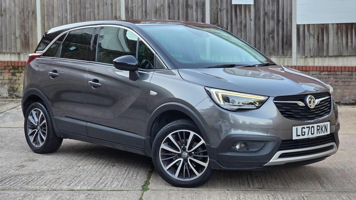 Used Vauxhall Crossland X 2020 for sale - 77318311: Photo 2