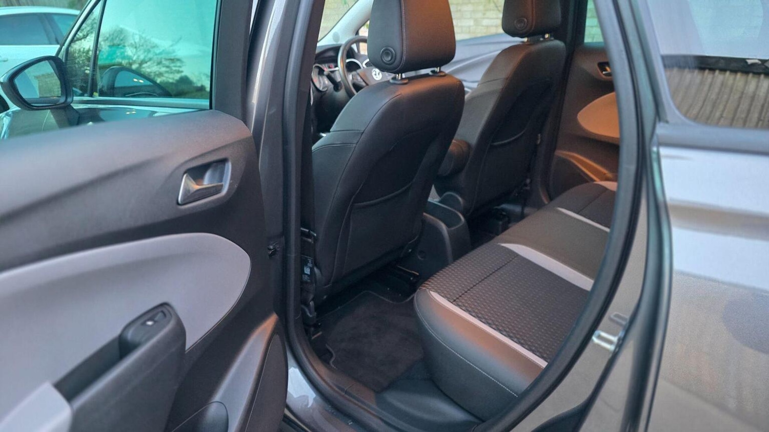 Used Vauxhall Crossland X 2020 for sale - 77318311: Photo 31