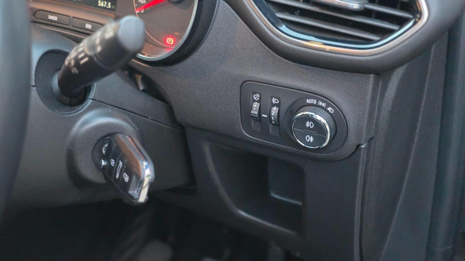 Used Vauxhall Crossland X 2020 for sale - 77318311: Photo 41