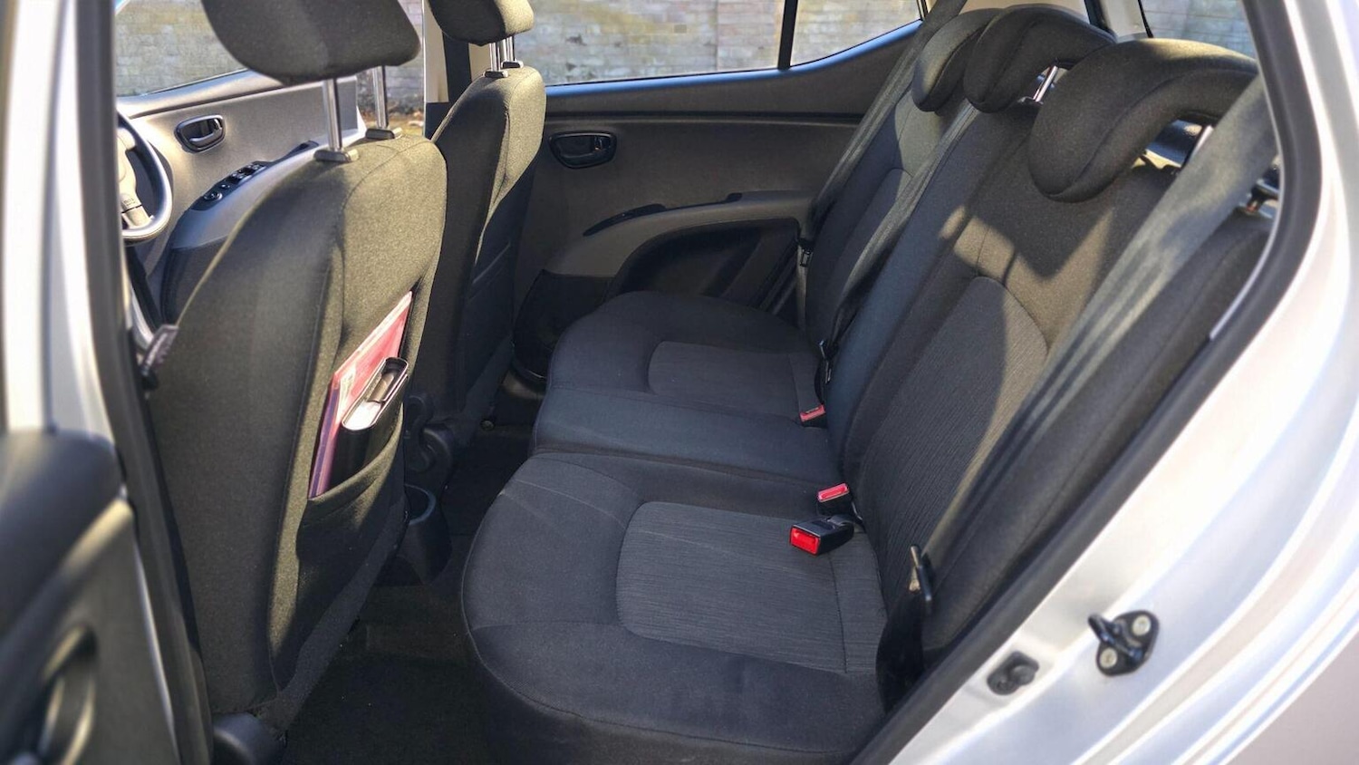 Used Hyundai i10 2013 for sale - 77240295: Photo 18