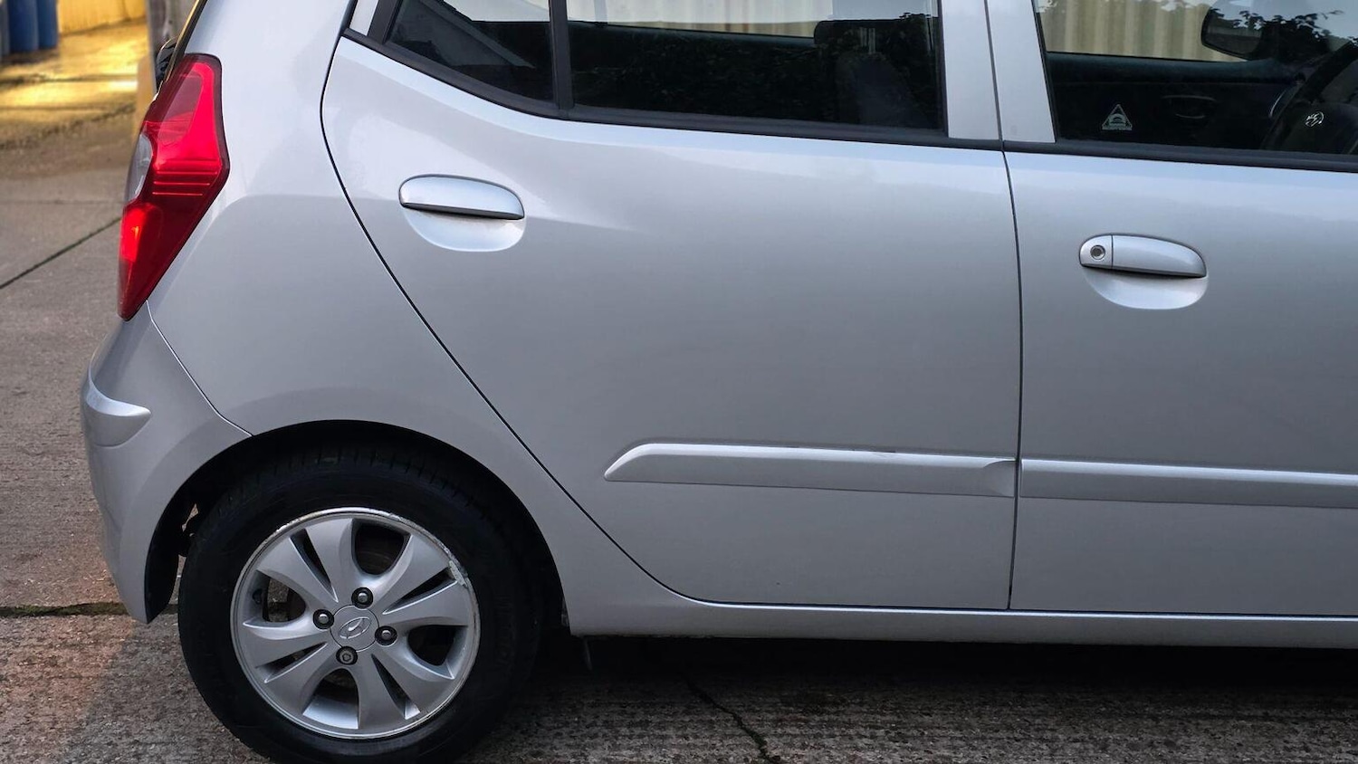 Used Hyundai i10 2013 for sale - 77240295: Photo 41