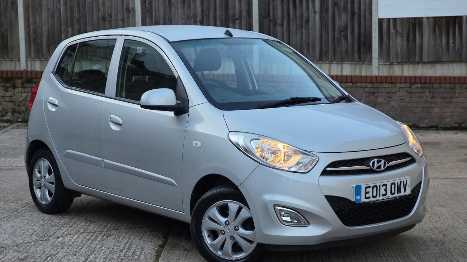 Used Hyundai i10 2013 for sale - 77240295: Photo 64