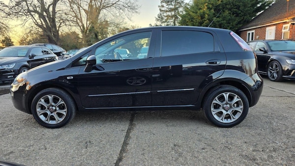 Used Fiat Punto 2015 for sale - 75664305: Photo 15