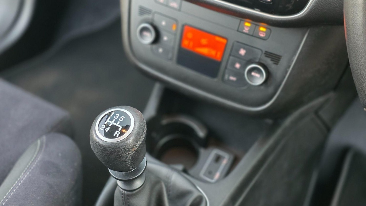 Vehicle 29