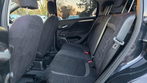 Used Fiat Punto 2015 for sale - 75664305: Photo 31