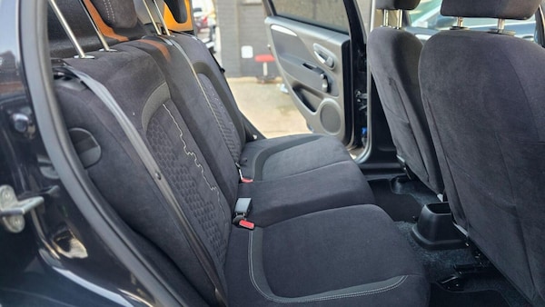 Used Fiat Punto 2015 for sale - 75664305: Photo 33