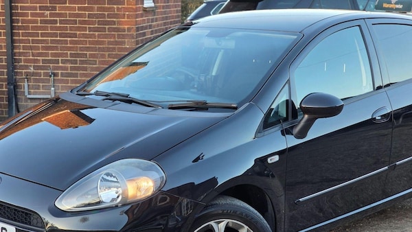 Used Fiat Punto 2015 for sale - 75664305: Photo 53