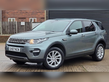Used Land Rover Discovery Sport 2017 for sale - 77701063: Photo