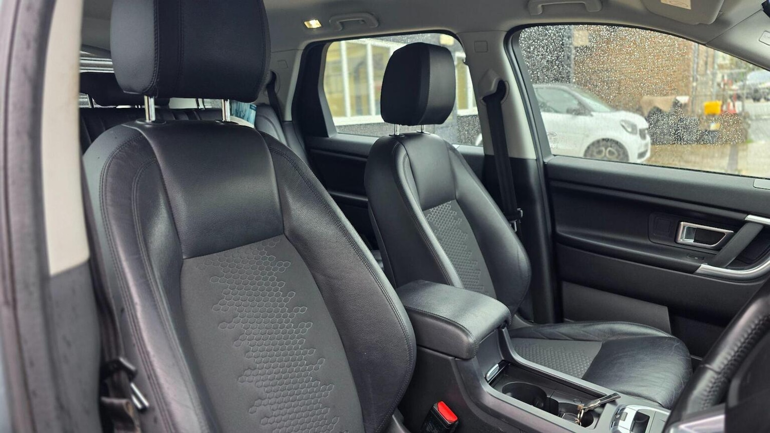 Used Land Rover Discovery Sport 2017 for sale - 77701063: Photo 48