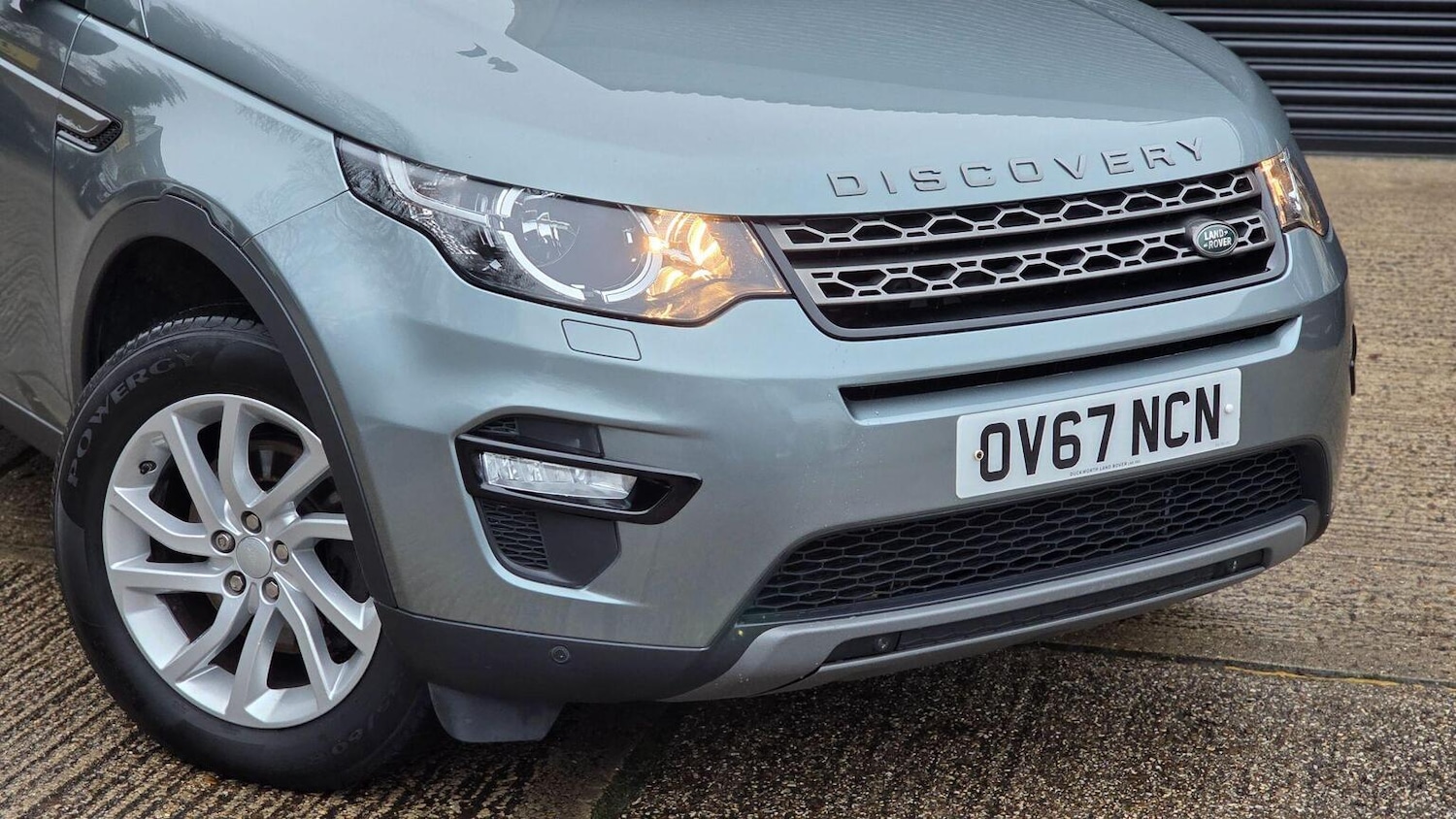 Used Land Rover Discovery Sport 2017 for sale - 77701063: Photo 83