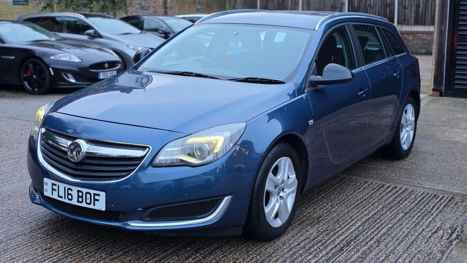 Used Vauxhall Insignia 2016 for sale - 77516107: Photo 10