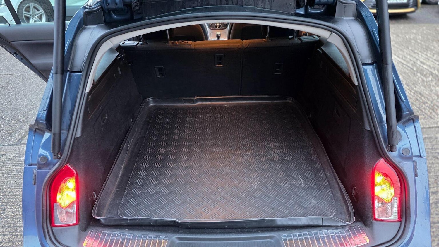 Used Vauxhall Insignia 2016 for sale - 77516107: Photo 13