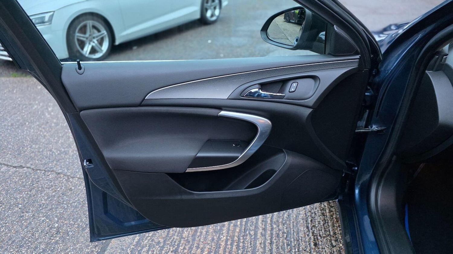 Used Vauxhall Insignia 2016 for sale - 77516107: Photo 35