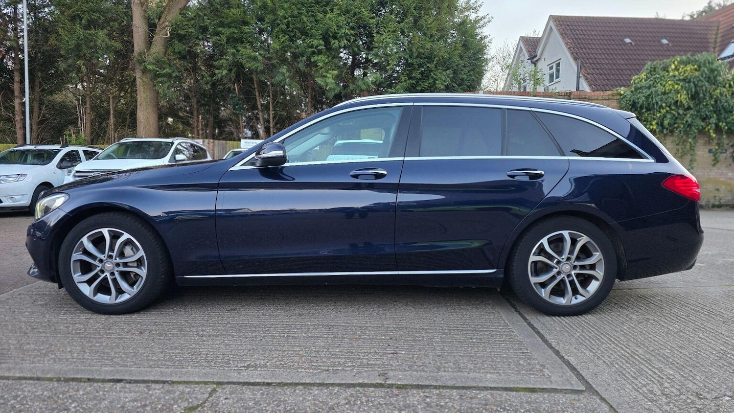 Used Mercedes-Benz C Class 2015 for sale - 78176092: Photo 13