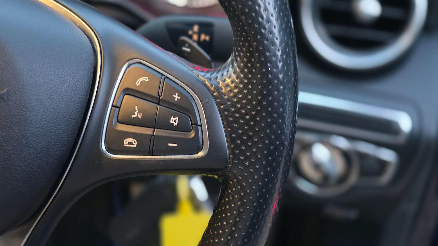 Used Mercedes-Benz C Class 2015 for sale - 78176092: Photo 36