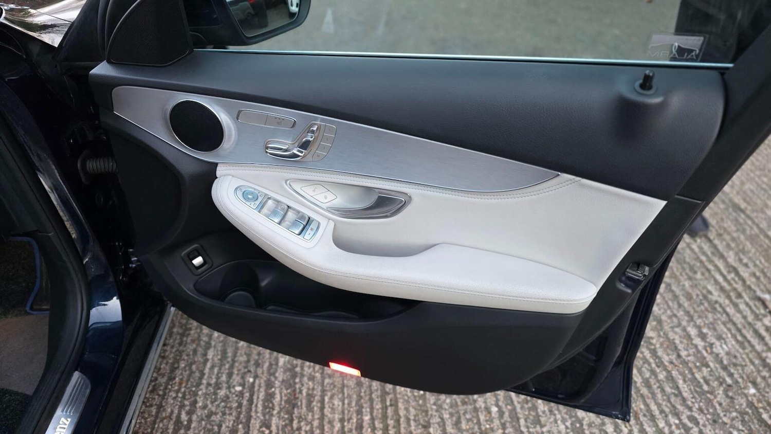 Used Mercedes-Benz C Class 2015 for sale - 78176092: Photo 41